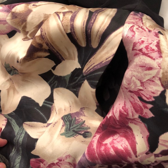 Xscape- Woman’s Floral Dress- Size 4 - Picture 11 of 12